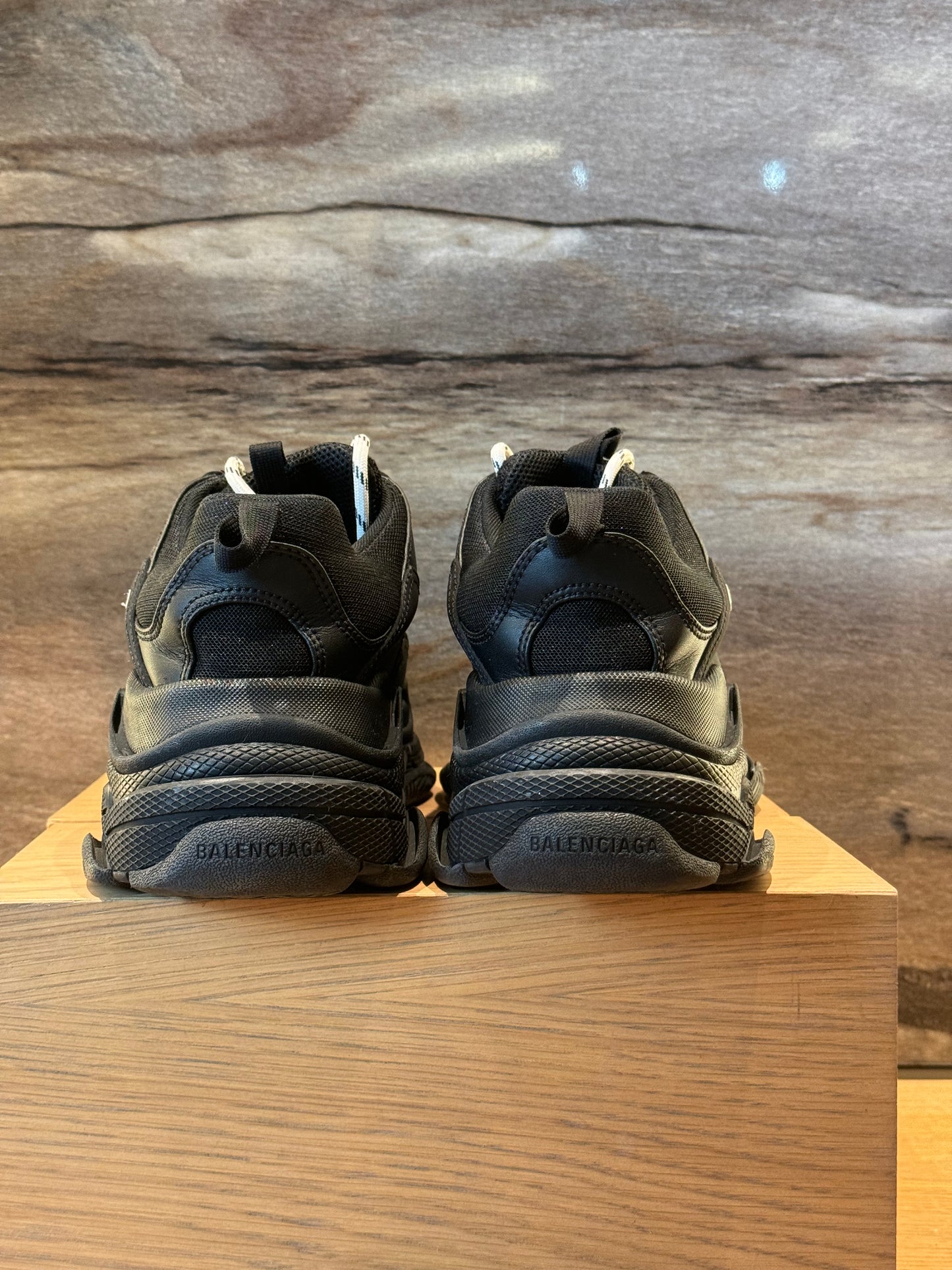 Balenciaga Sneakers Triple S Black