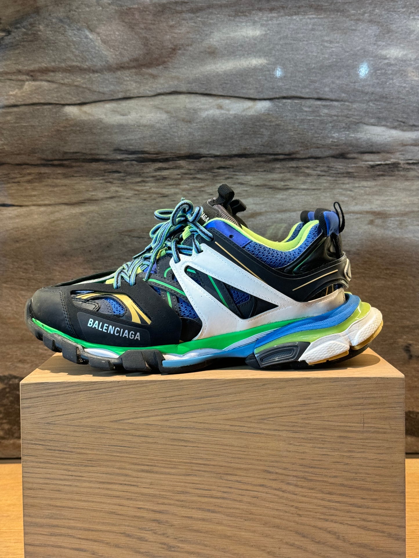 Balenciaga Sneakers Track Black Blue Green