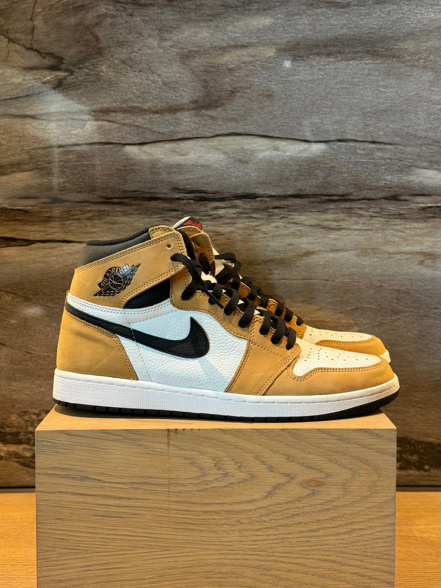 Air Jordan 1 High Rookie Of The Year