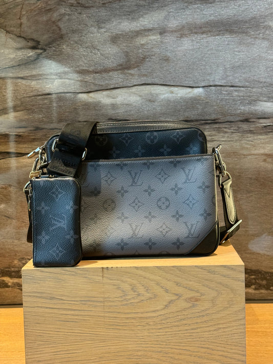 Louis Vuitton Trio Messenger Bag Leather