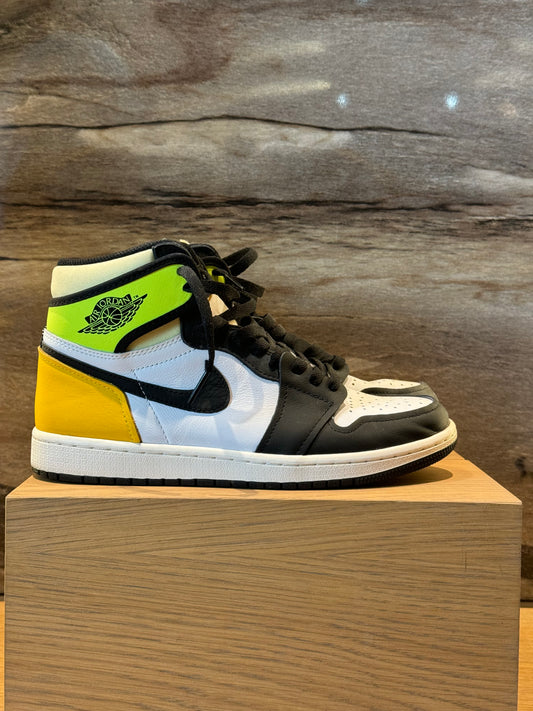 Air Jordan 1 High Volt