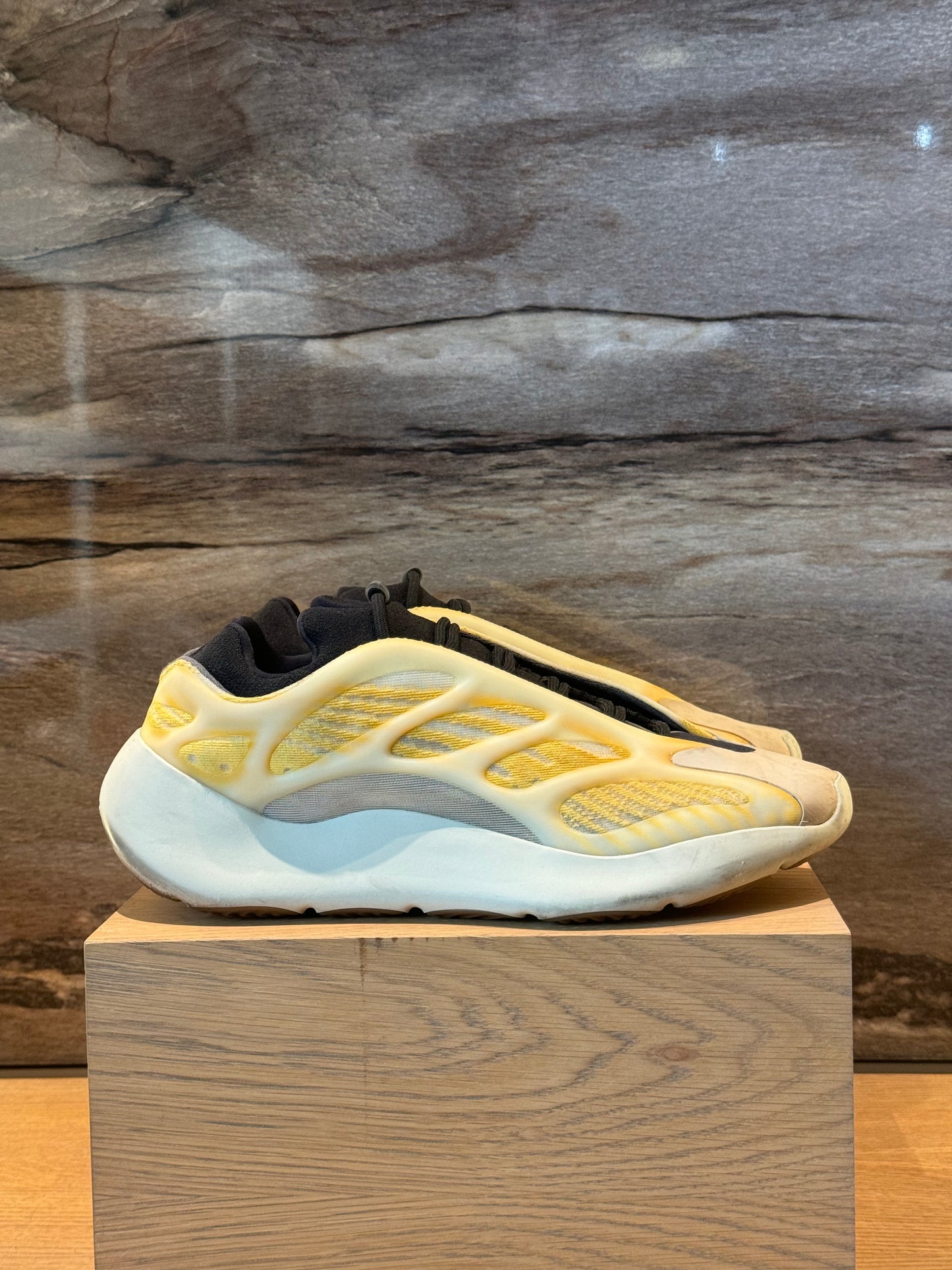 Yeezy 700 V3 Safflower