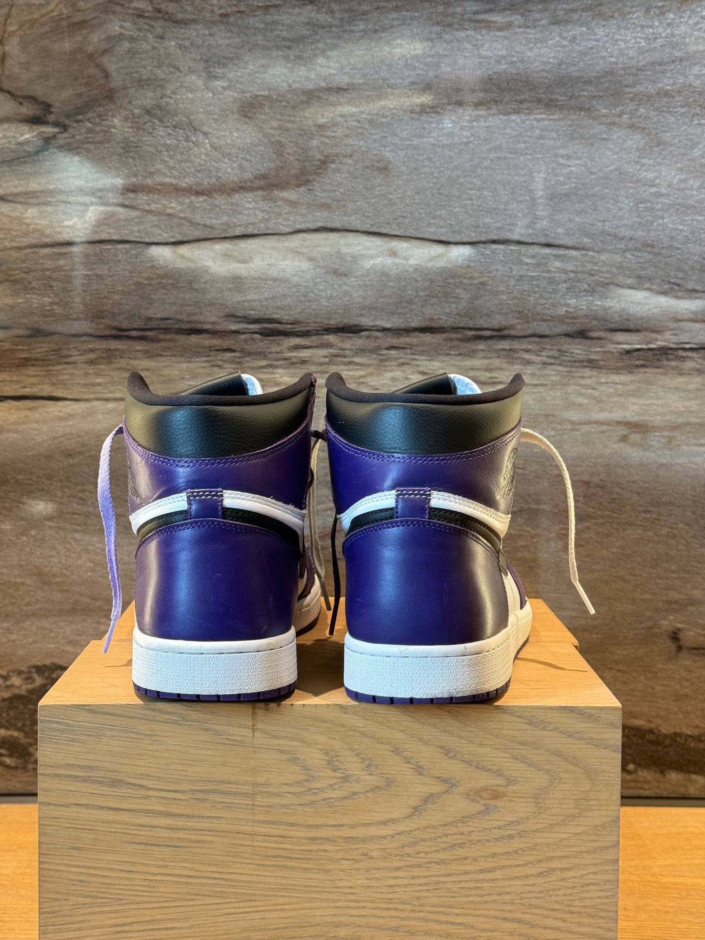 Air Jordan 1 High Court Purple