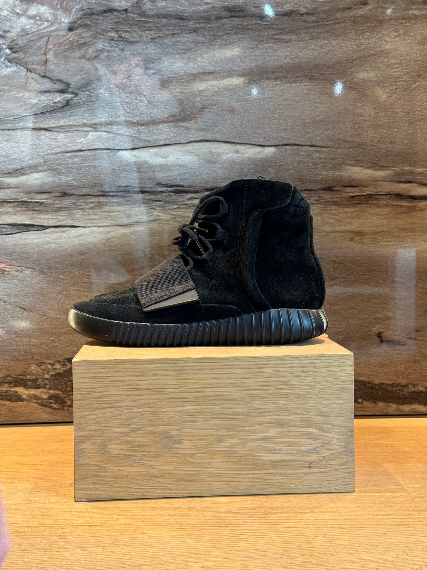 Yeezy Boost 750