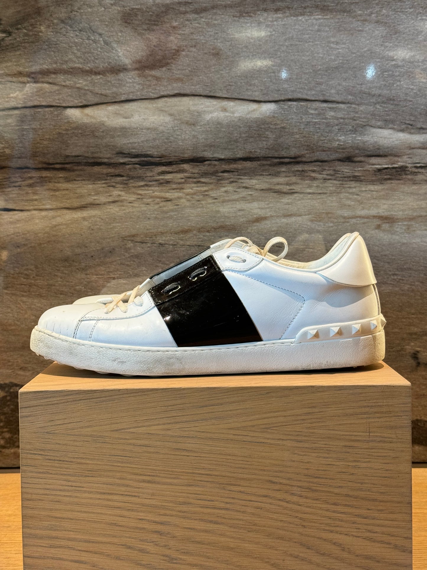 Valentino Sneakers White Black