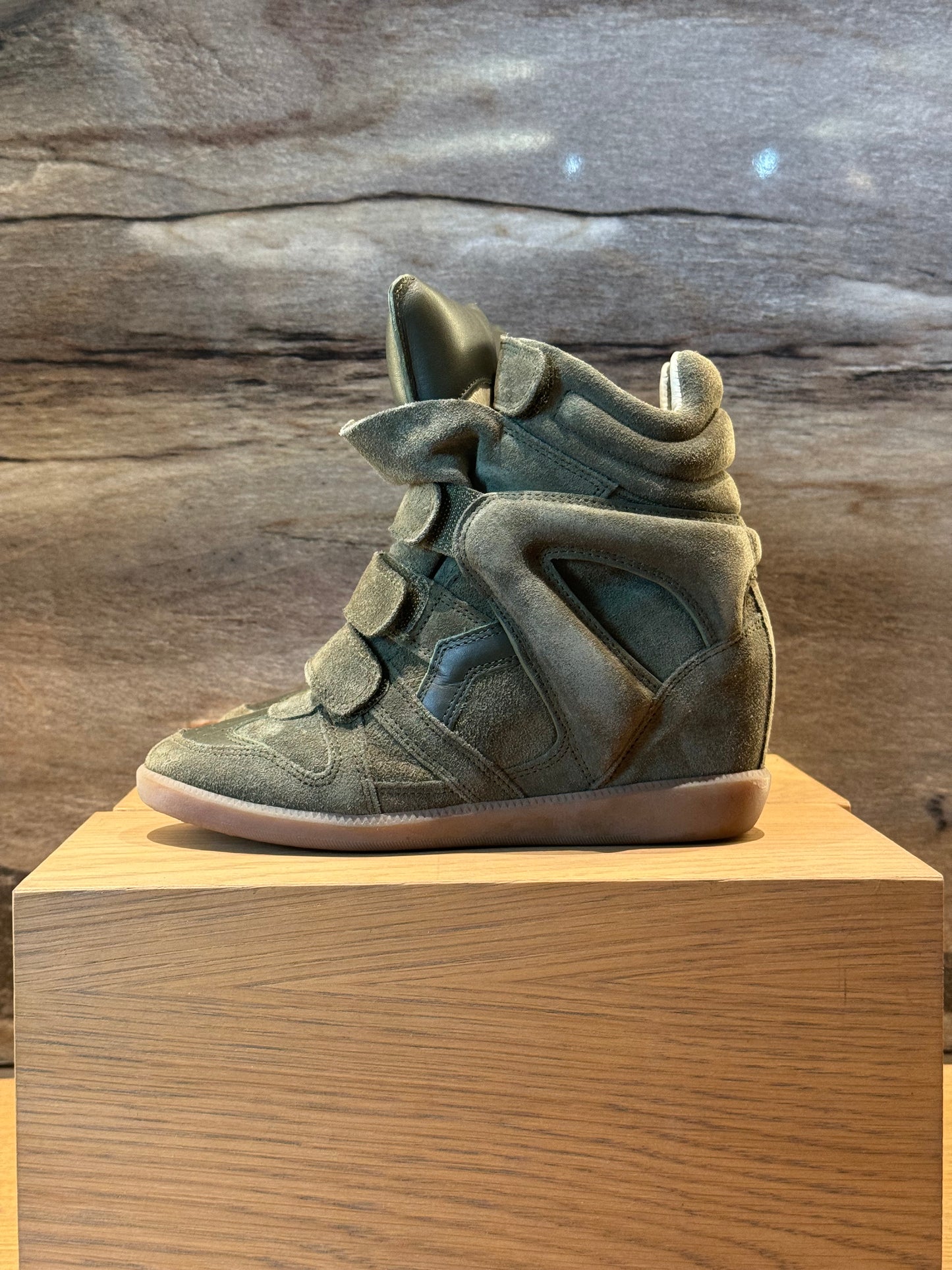 Isabel Marant Sneakers Suede Green