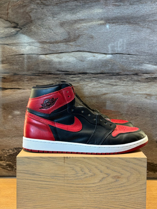 Air Jordan 1 High Bred Banned 2016