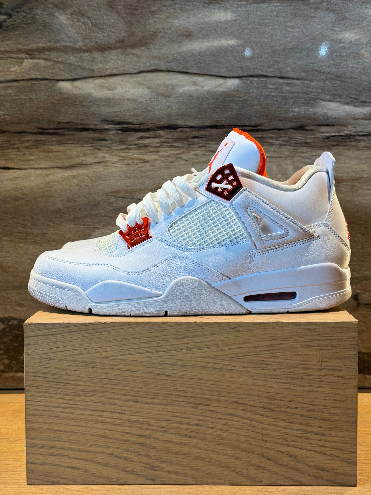 Air Jordan 4 Retro Metallic Orange